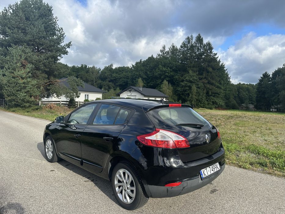 Renault Megane lift 1.2 benzyna niski przebieg