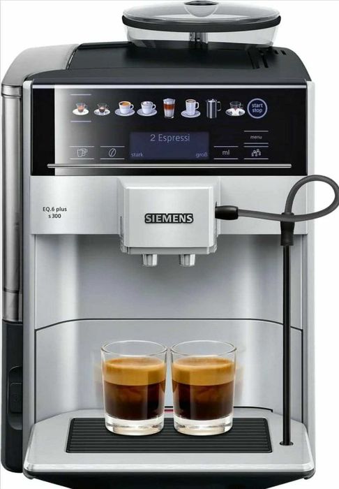 Ekspres do kawy Siemens EQ.6 plus s300 srebrny/ stan idealny/mało używany