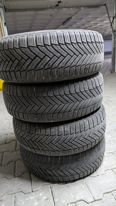 Conjunto 4 Pneus Michelin