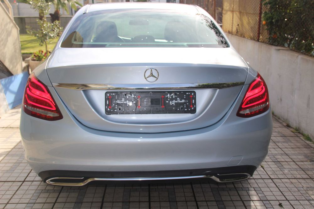 Mercedes Benz  C 180 Gasolina