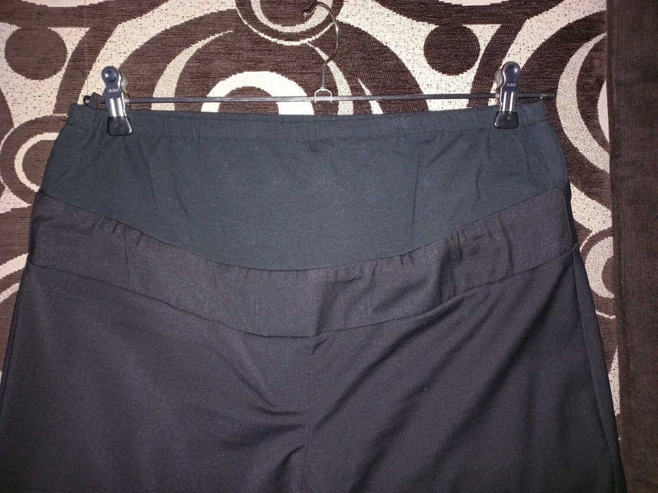 Czarne spodnie ciążowe r.12 dla niskiej pani