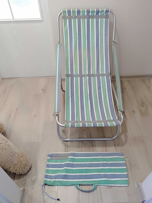 kolekcjonerski Leżak  plażowy w torbie- "pasy" klasyka PRL-Okazja