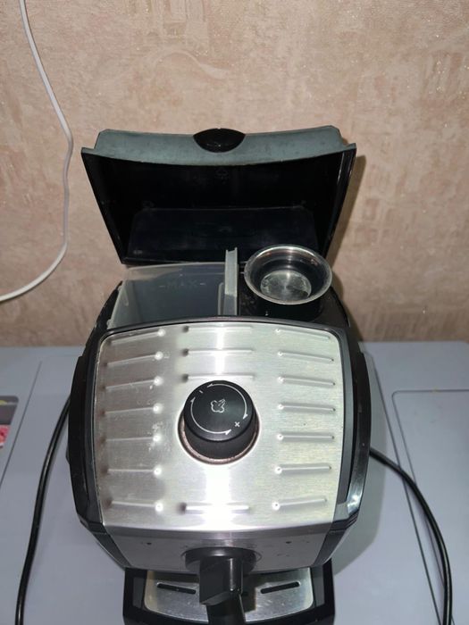 Кавомашина Delonghi EC 157