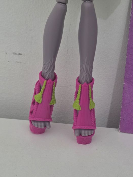 Monster High Marisol Coxi boneca