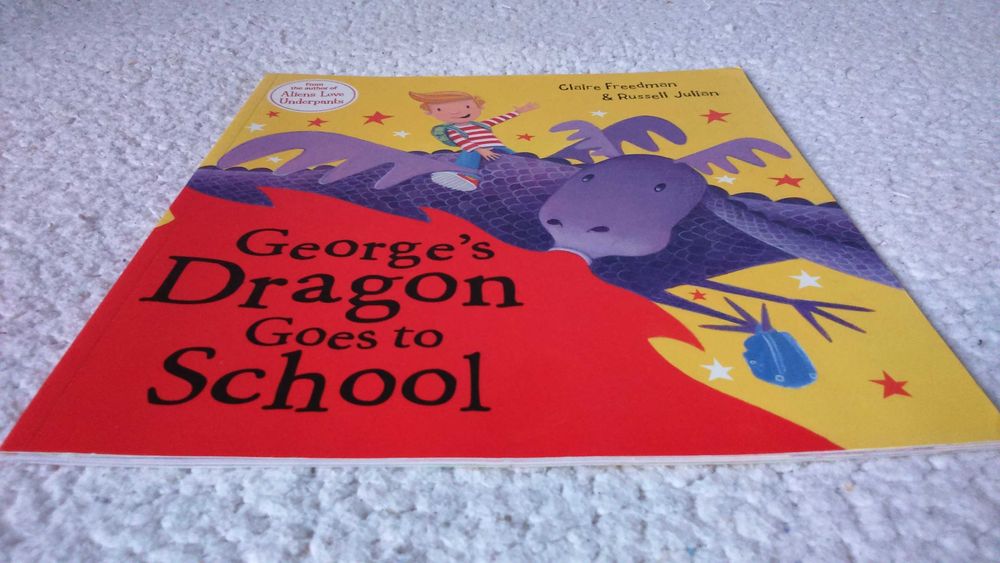 Книга  про дракона Georges Dragon goes to school Claire Freedman