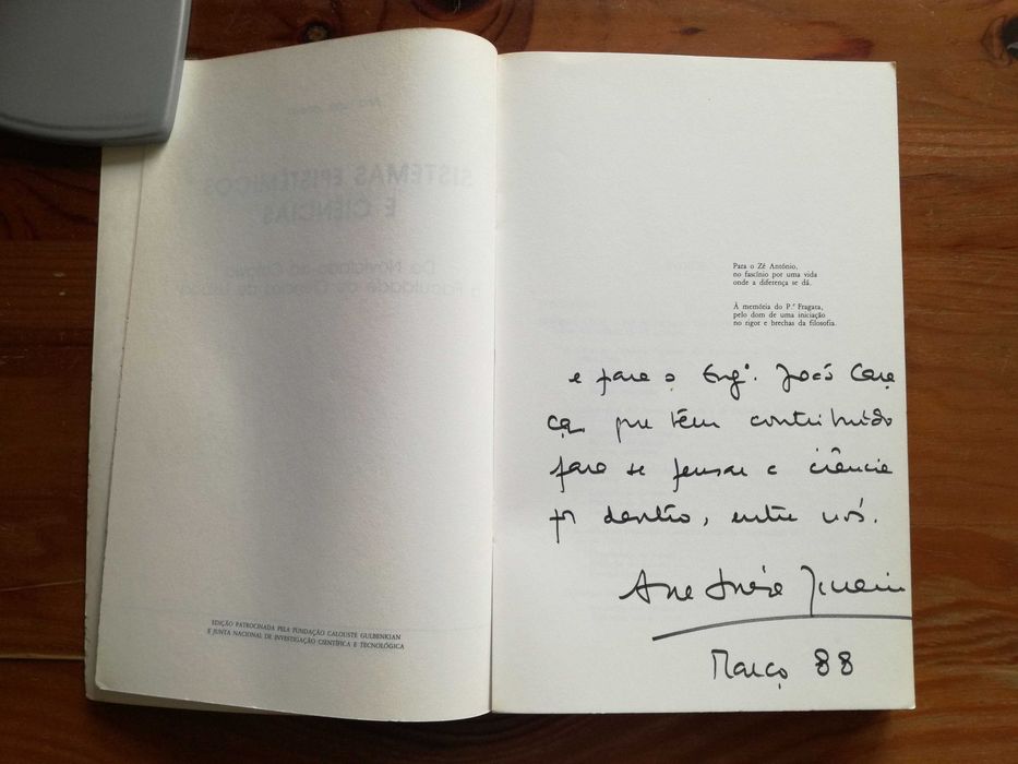 Sistemas Epistémicos e Ciências - Ana Luísa Janeira (Com dedicatória)