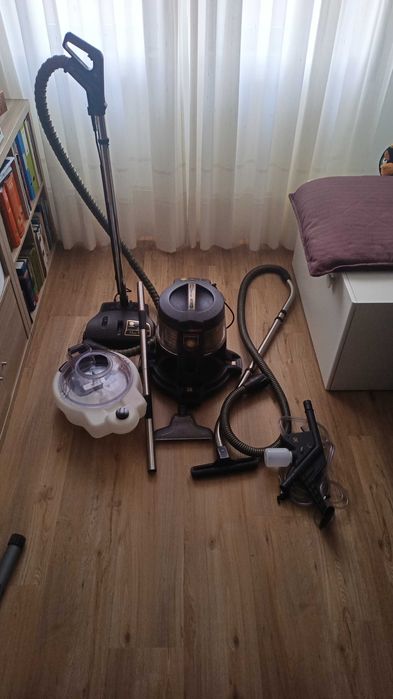 Aspirador RAIBOW com acessórios