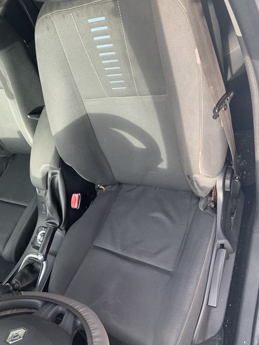 Продам сидіння Меган 3