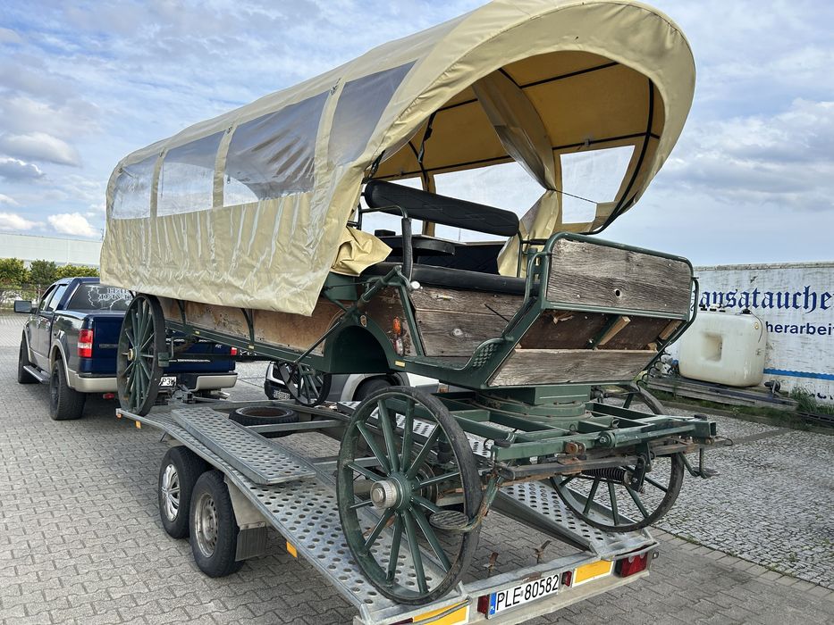 Bryczka powoz planwagen wóz