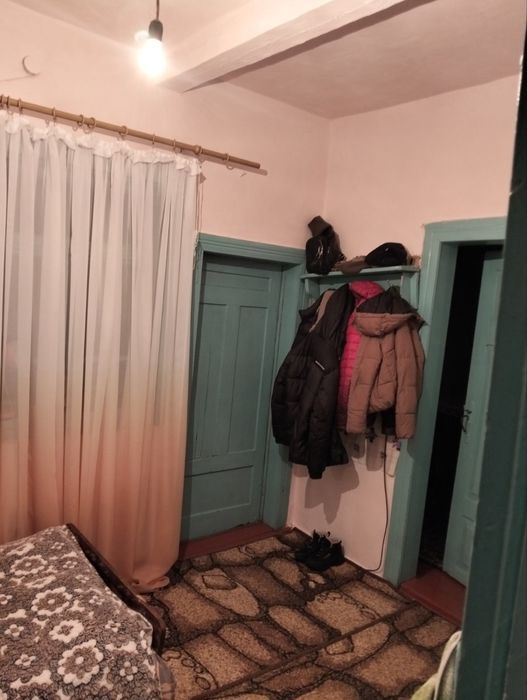 Продаж будинку 50 км від Луцька