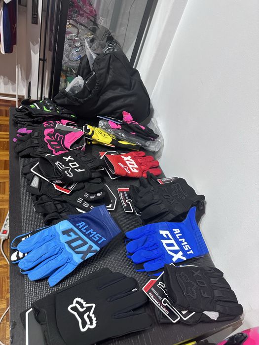 Luvas fox por 20€ NOVA varias cores e tamanhos