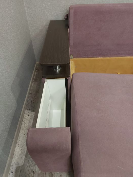 Продам диван мебель