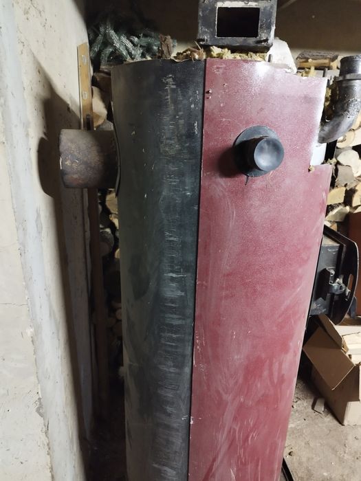 Котел твердопаливний верхнього горіння