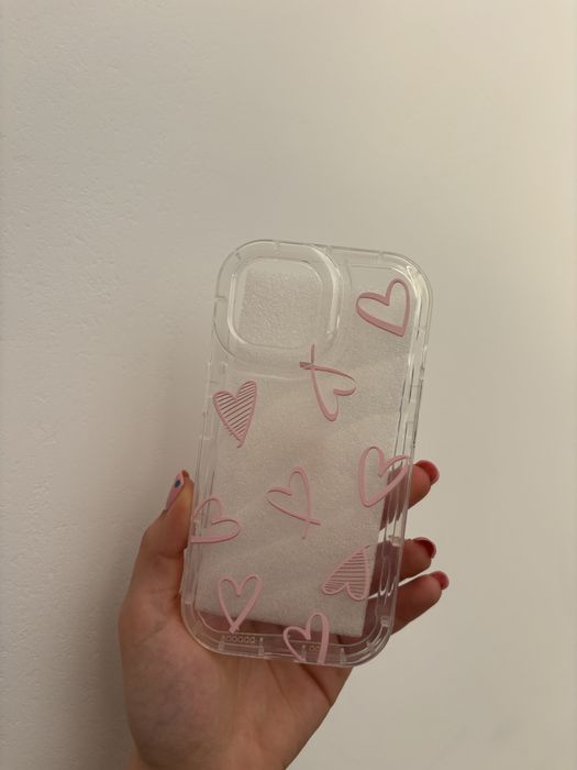 Etui do iphone 15 nowe serca