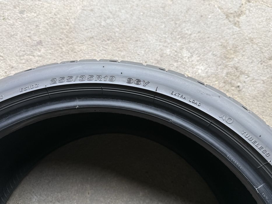 Opony Bridgestone Potenza S001 255/35/19 Lato