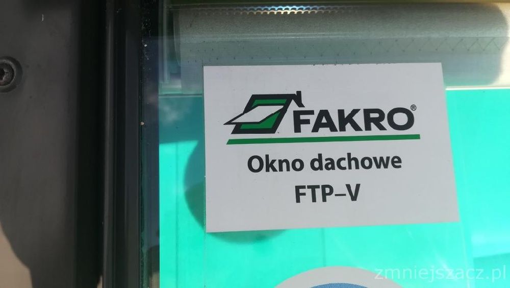 Okno dachowe FAKRO FTP-V 66x98+kołnierz