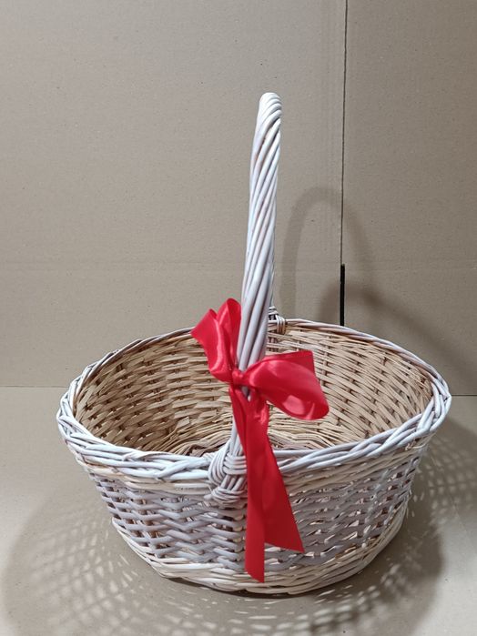 Продам кошики з лози б/в