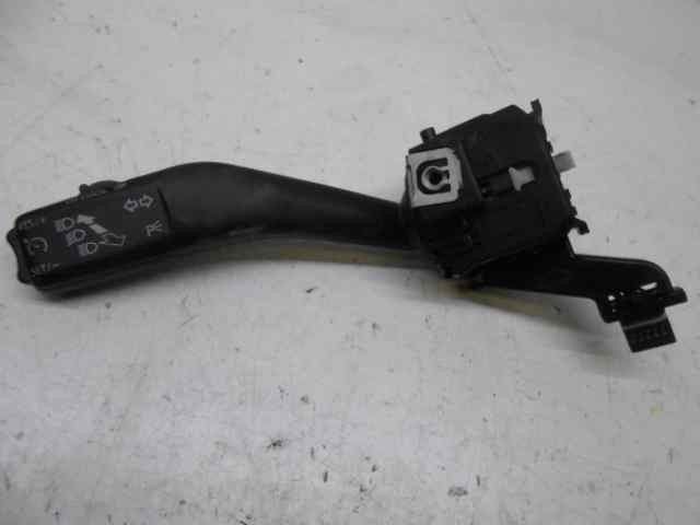 COMANDO PISCAS SEAT LEON 2008 -1K0953513GFKZ