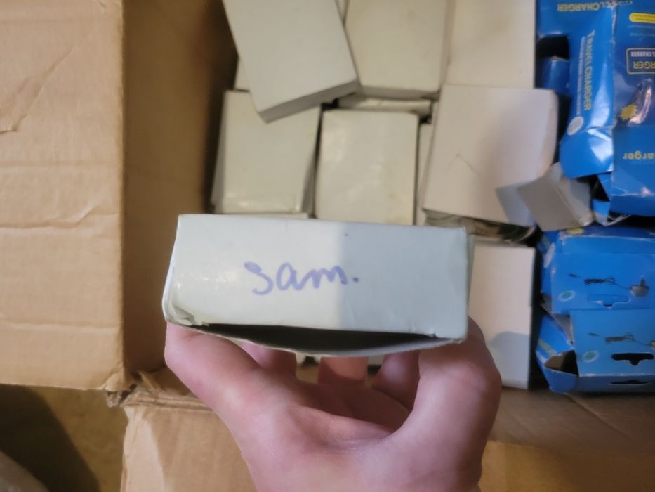Оригінальні зарядки до samsung