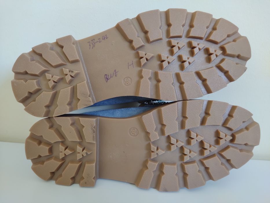 Mocassins Camurça Azul 36