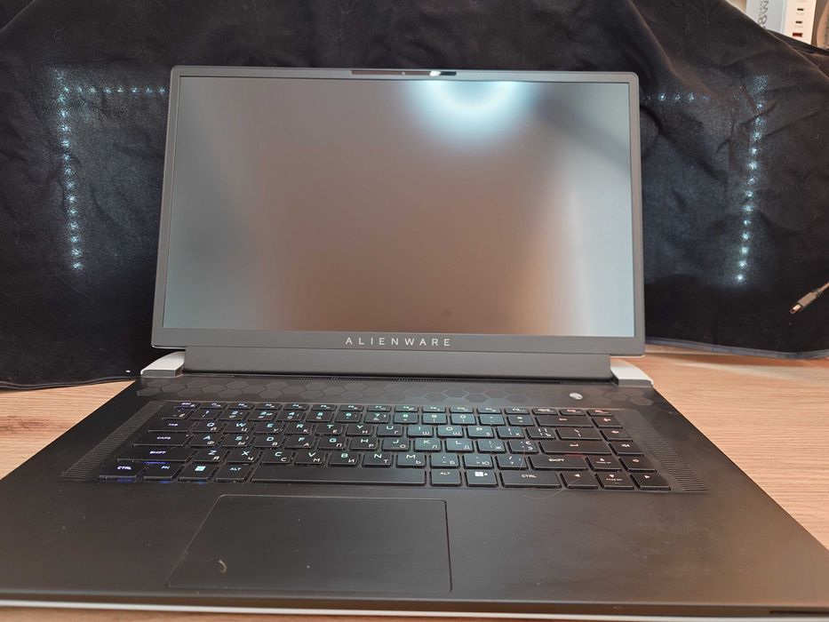 Ноутбук Alienware x17 r2 i9-12900hk 3080ti 16gb 64гб RAM 1TB SSD