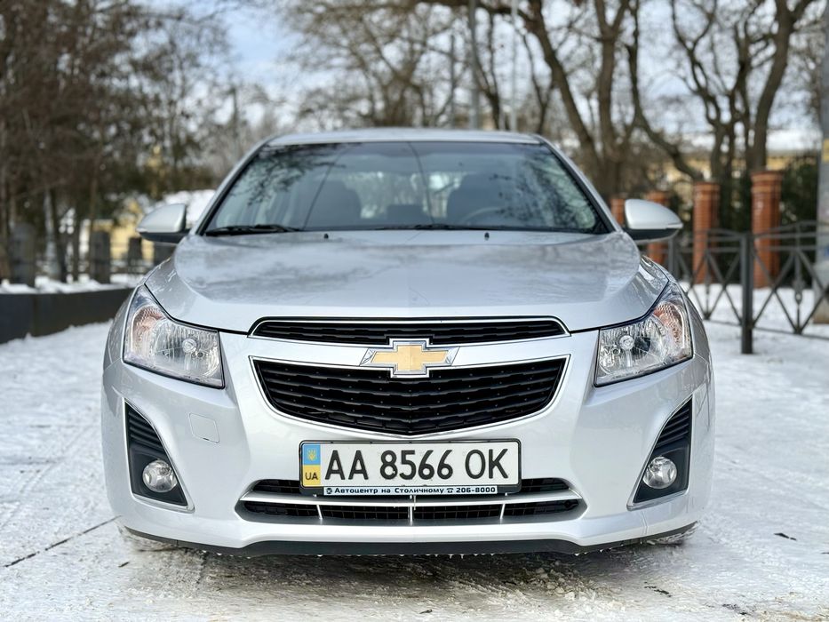 Продам идеальный Cruze от 1 хозяина не крашеная