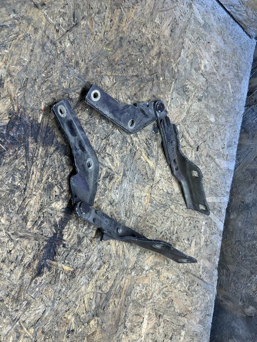 Петлі капота Opel Omega B Опель