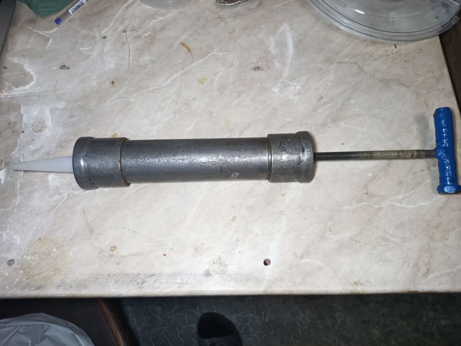 Шприц для рыболовных бойлов.