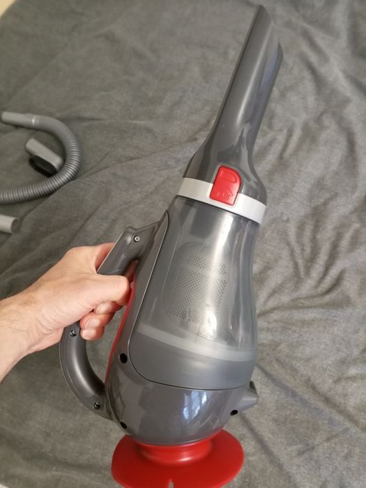 Пилосос автомобільний BLACK+DECKER ADV1200