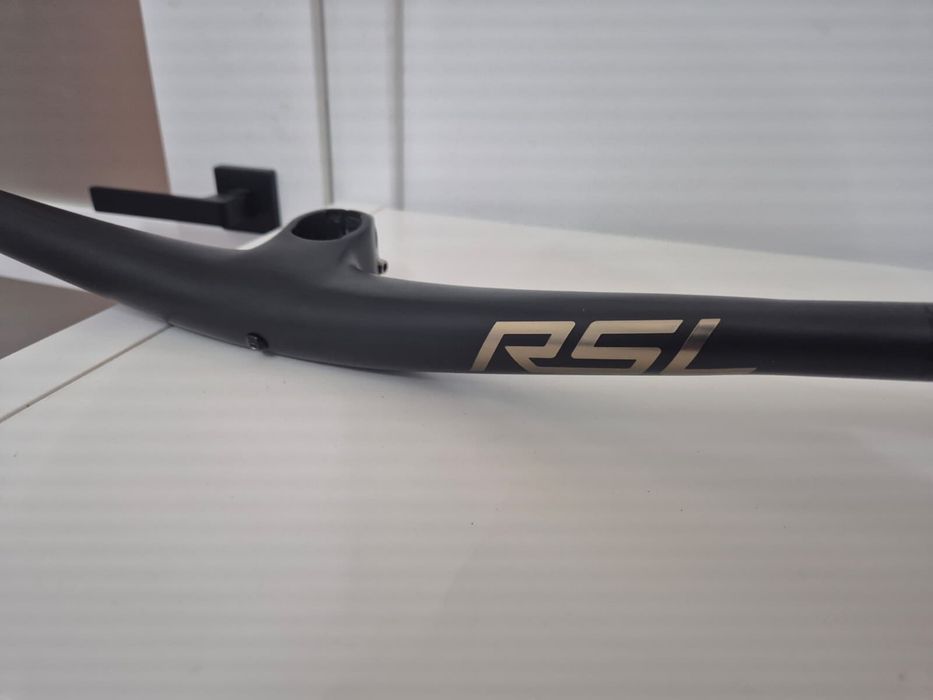 Bontrager RSL karbonowy zintegrowany kokpit MTB