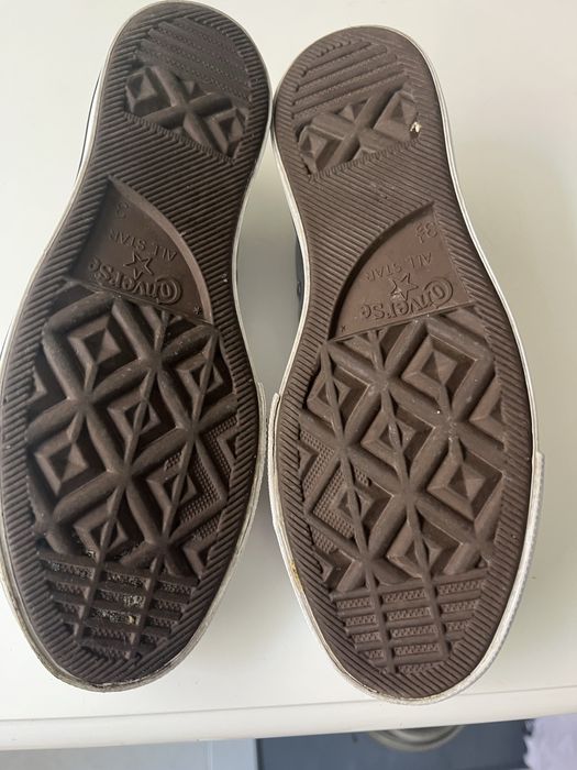 Tenis da marca convetse All start com pouco uso