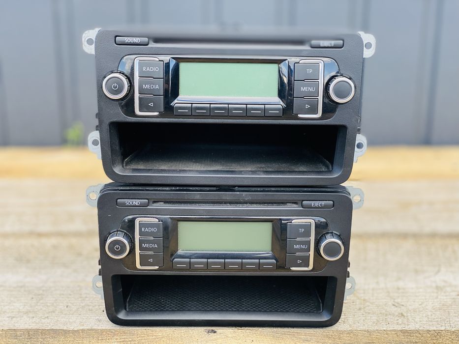 Магнітола VW Golf Passat B6 Skoda A5 Touran Jetta Магнитофон Гольф