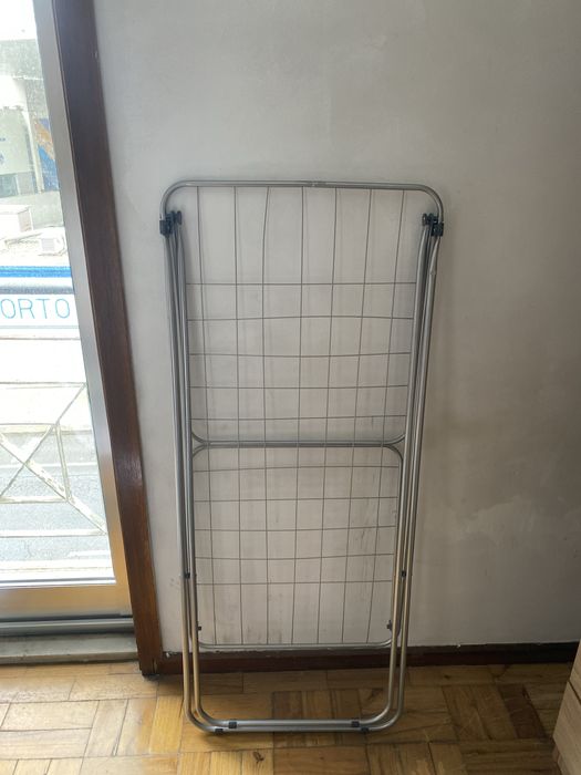 Estendal metal novo