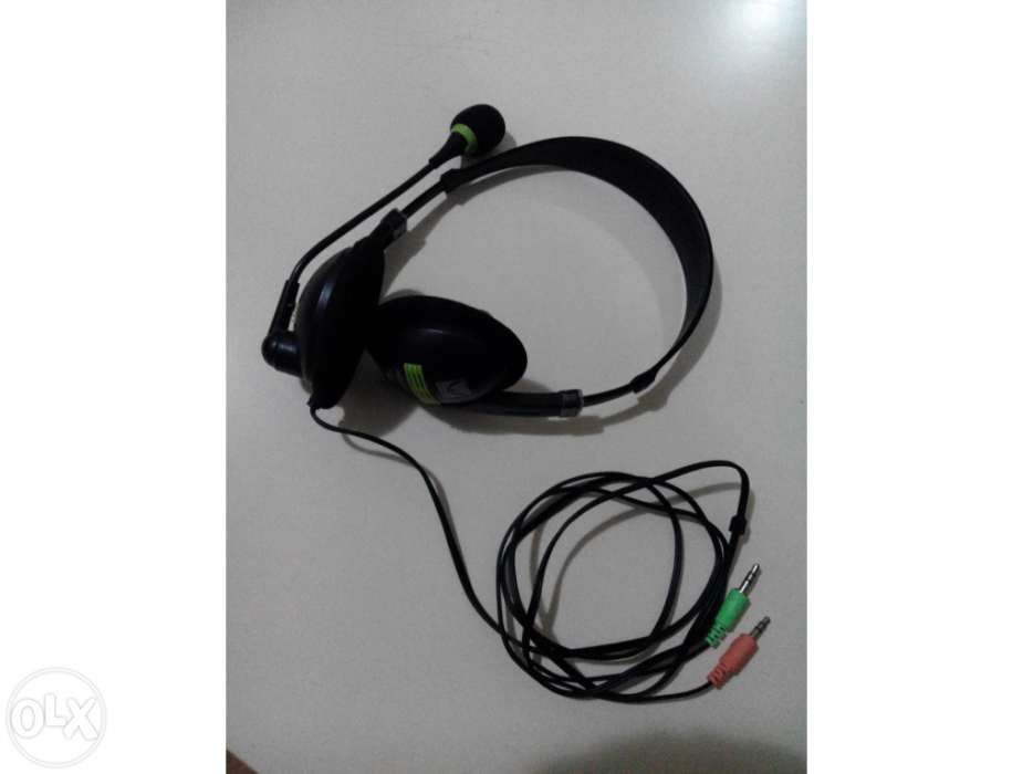 Headphones / Auscultadores