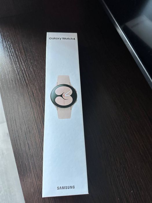 Часы Samsung Galaxy Watch 4   40mm