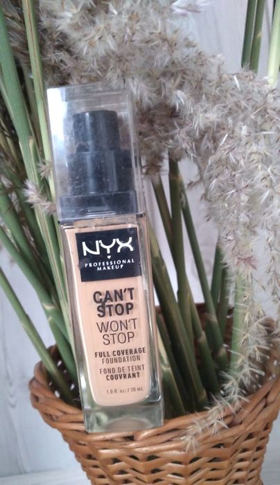 Podkład NYX can't stop