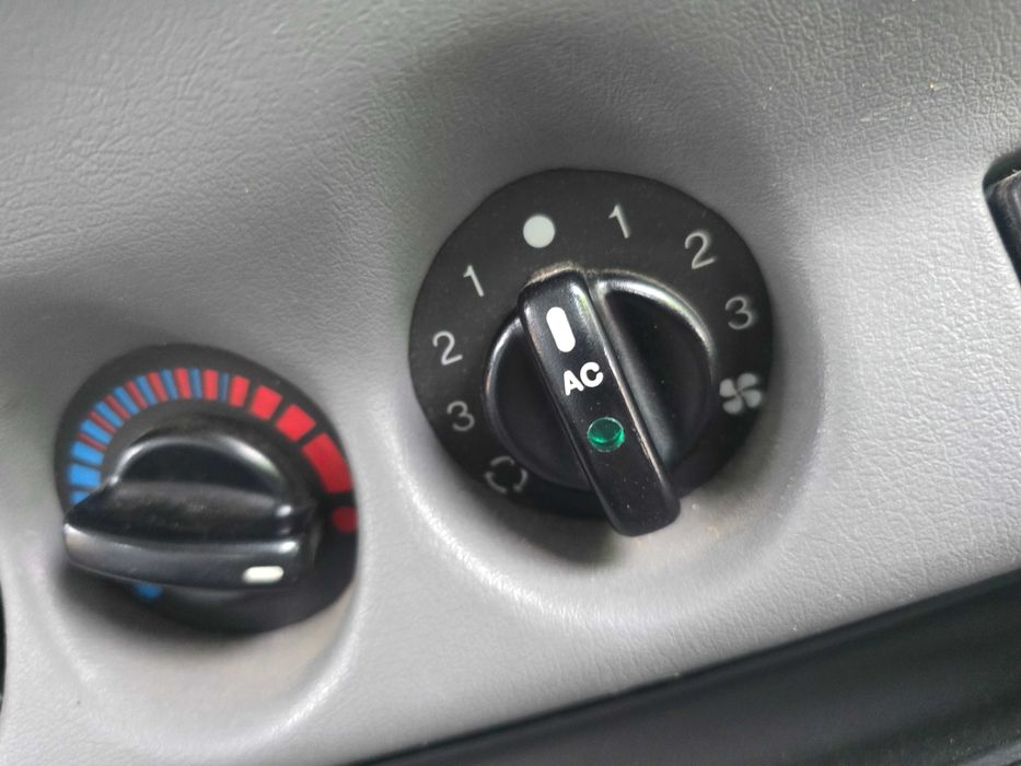 Ford Transit 2.0 benzyna