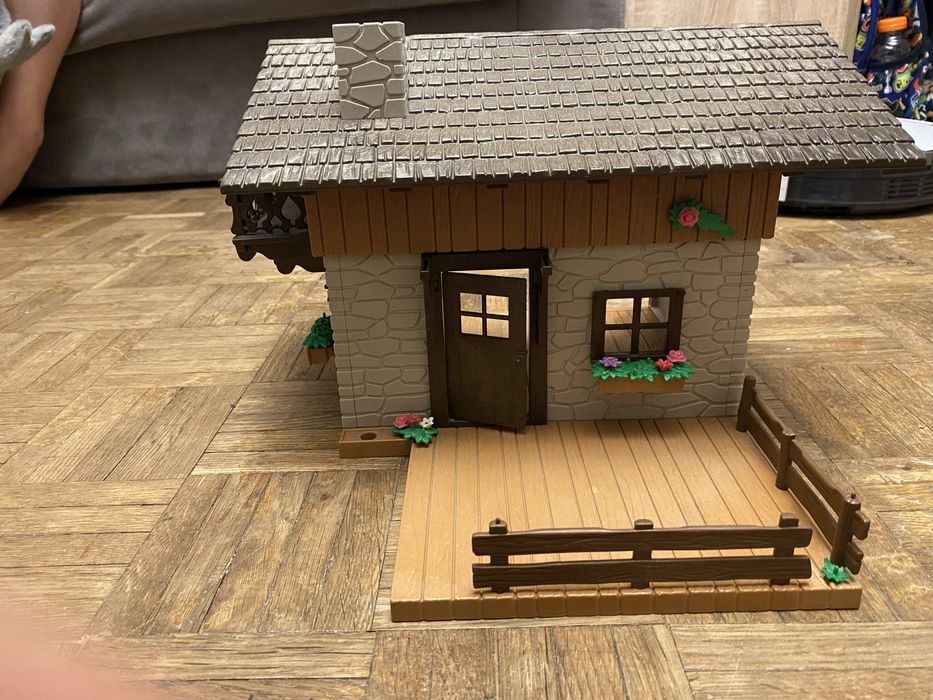 Chatka Playmobil
