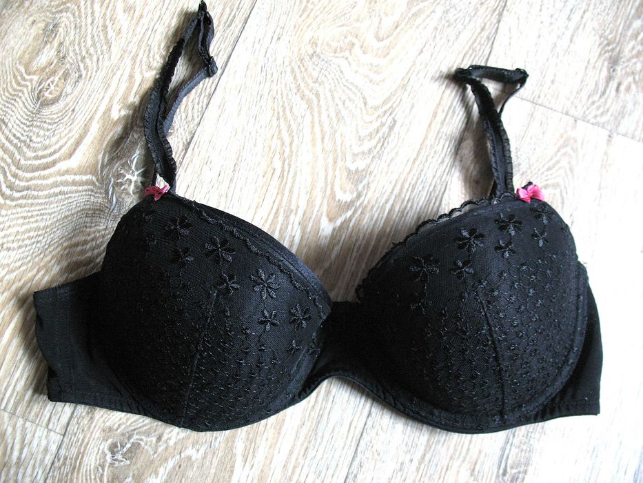 Biustonosz push-up 36 B czarny