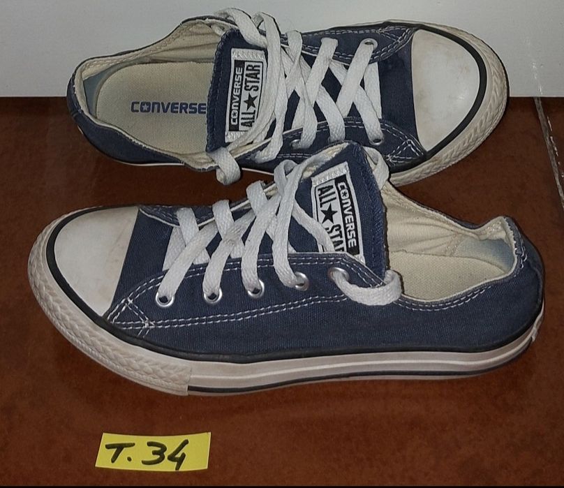 Converse altas em tecido pretas ou azul-escuras tamanho 34 ou 35
