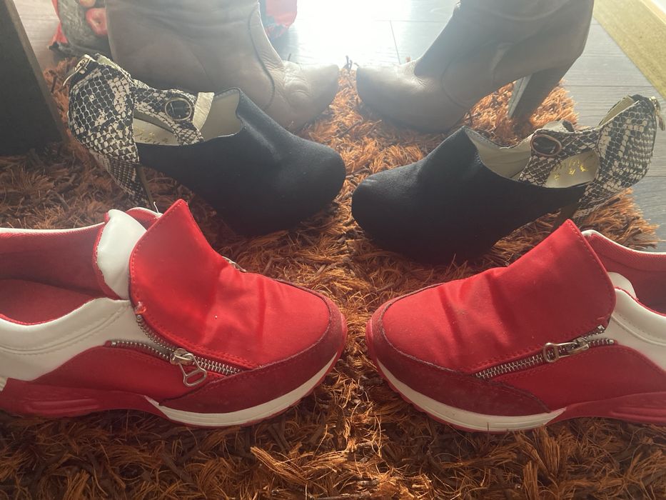 Calcado tamanho 38 quase novo