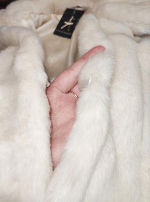 Весільна шубка шампань свадебная шубка меховая  шампань