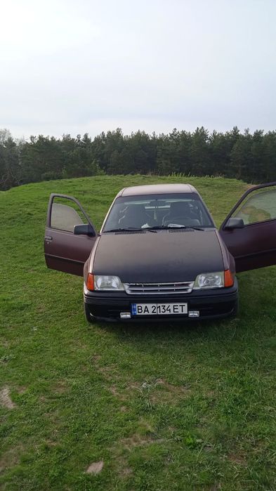 Продам опель кадет