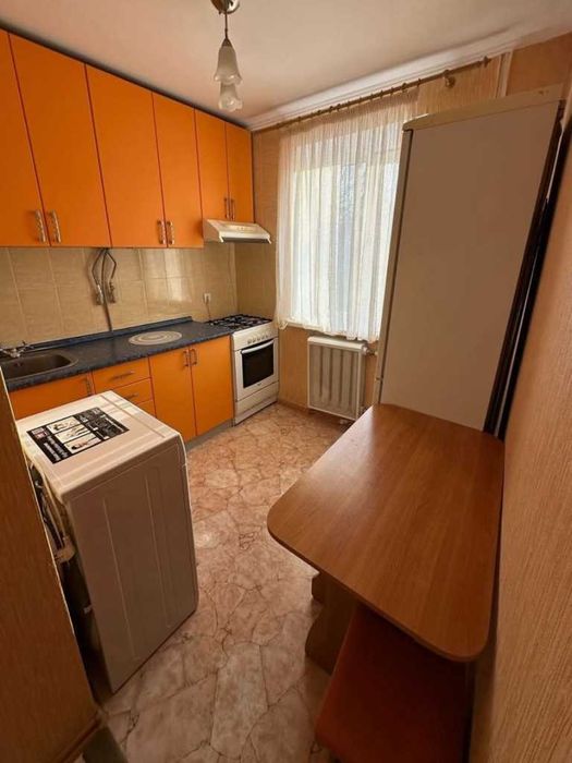 Продаж 1к квартири. Центр. Березовий Сквер. ремонт. №9987