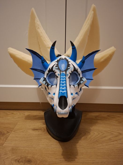 Fursuit skulldog furry