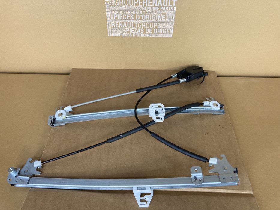 Склопідйомник передній правий Меган 2 Megane 2