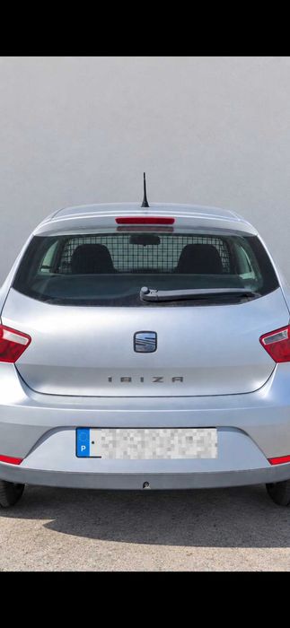 Seat Ibiza 6j Gasóleo — photo 2