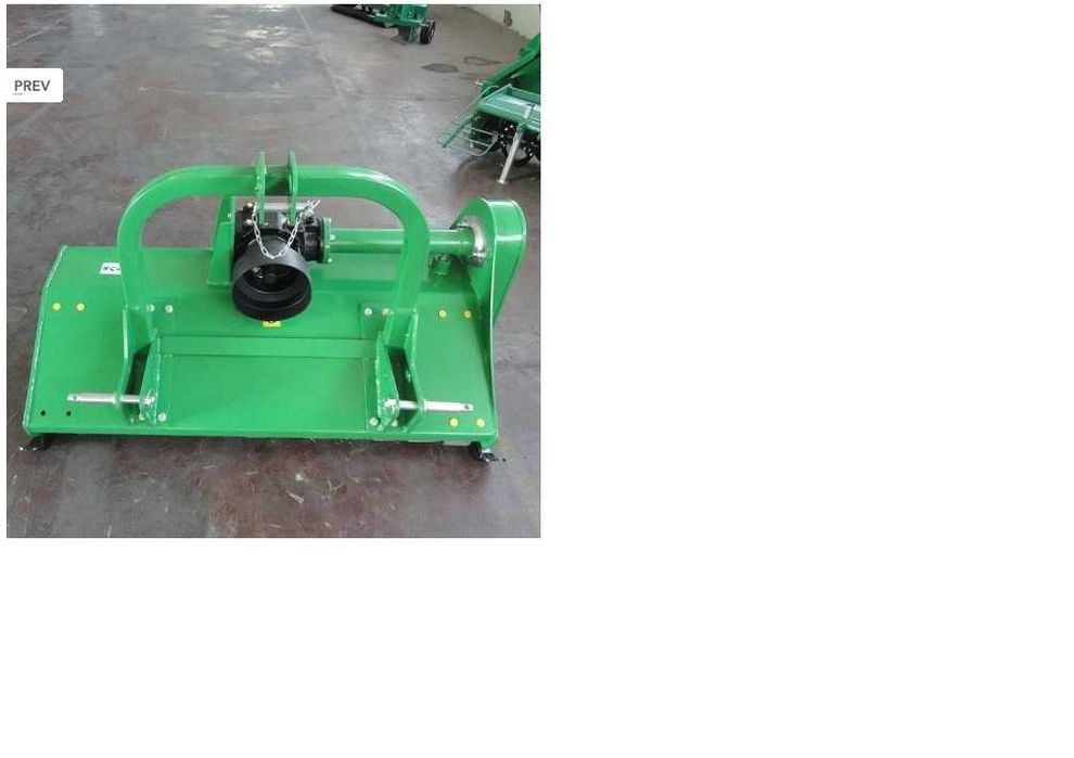 Triturador / destroçador de martelos ou facas