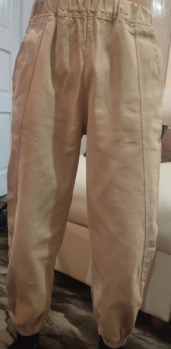 Бежеві штани для хлопчика