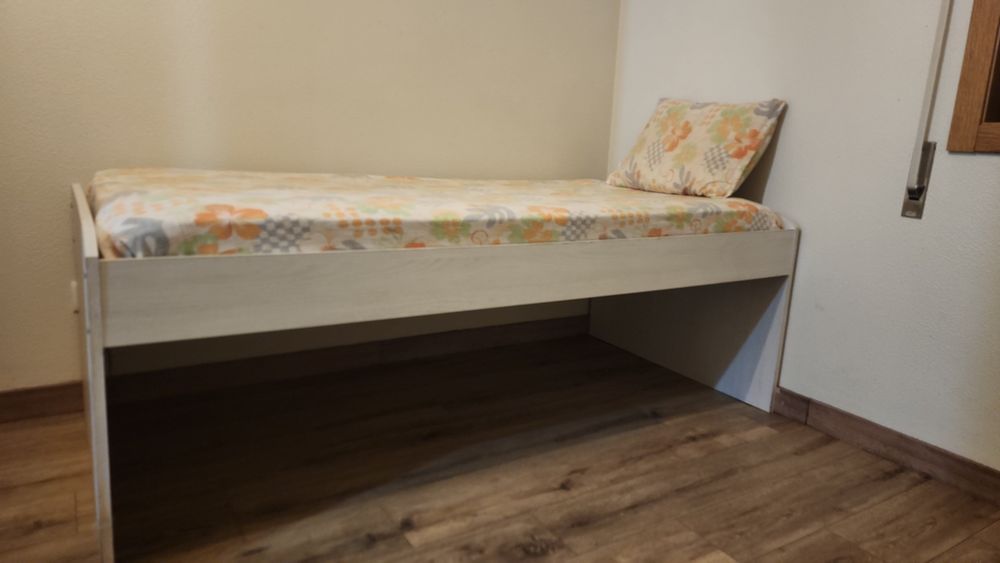 Quarto para arrendar